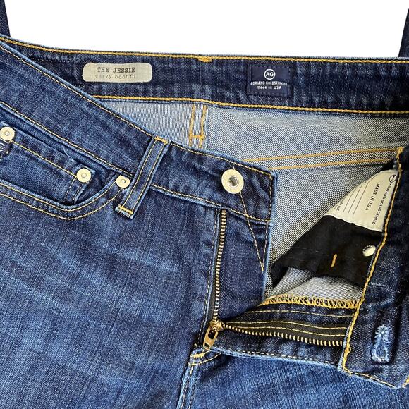 AG Adriano Goldschmied 27/28 The Jessie Curvy Boot Fit Low Rise Jeans Dark Wash - Picture 9 of 16
